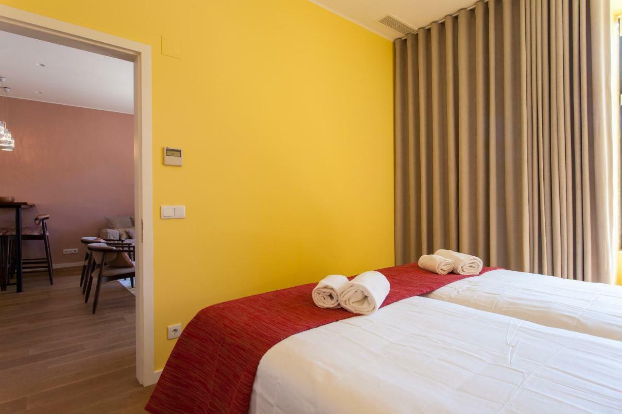 Joivy Sublime 2br On Restauradores Square Nearby Rossio Station Lissabon